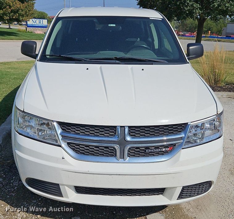 image for item LM9139 2015 Dodge Journey  SUV