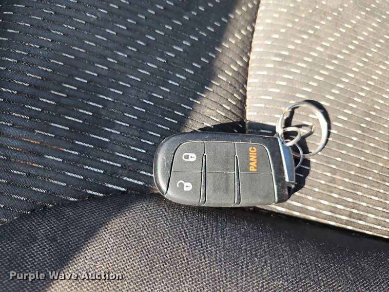 image for item LM9139 2015 Dodge Journey  SUV