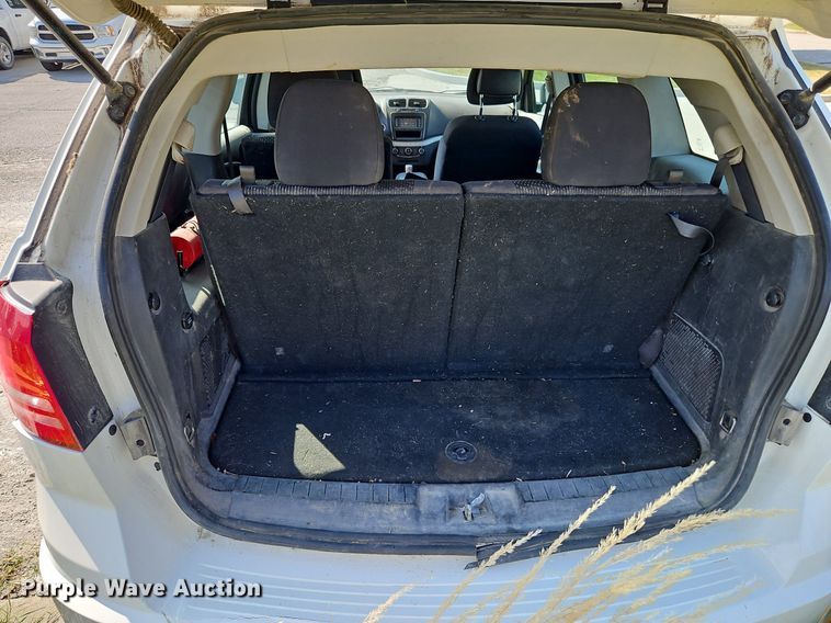 image for item LM9139 2015 Dodge Journey  SUV