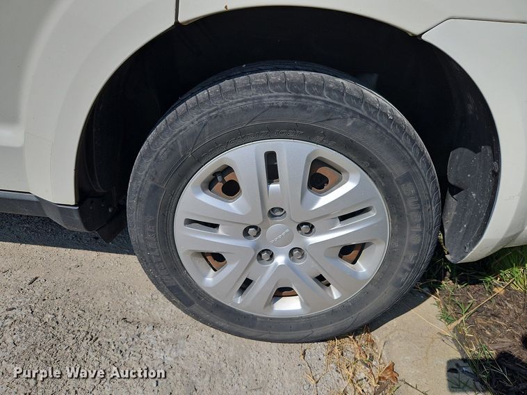 image for item LM9139 2015 Dodge Journey  SUV