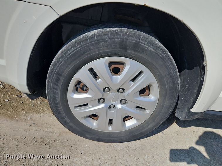 image for item LM9139 2015 Dodge Journey  SUV