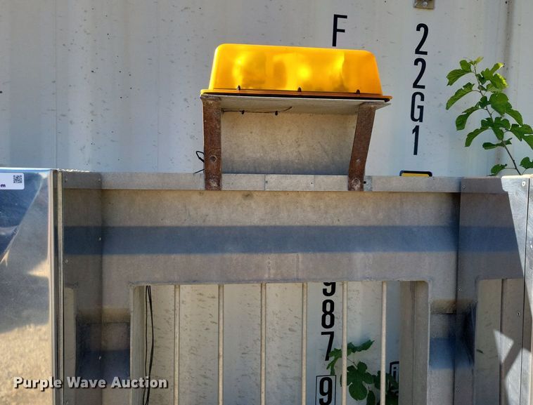 image for item LO9796 Simon Welding  headache rack