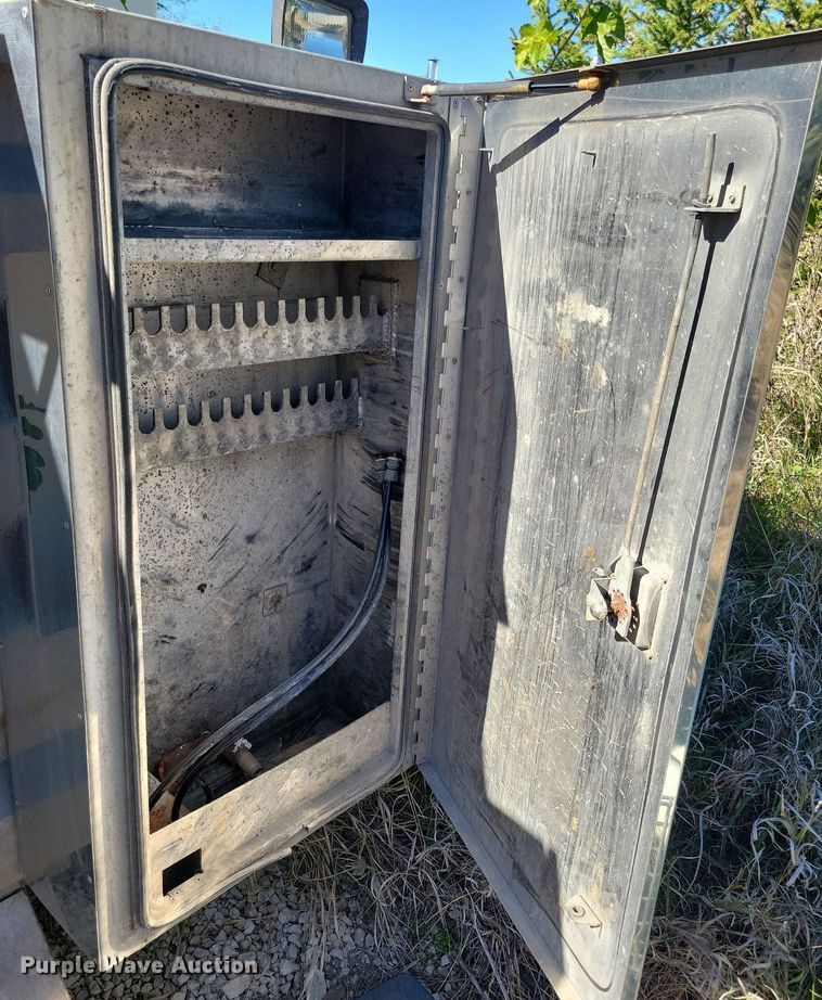 image for item LO9796 Simon Welding  headache rack