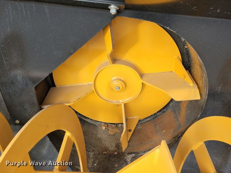 image for item LO9873 John Deere SB84H  skid steer snow blower