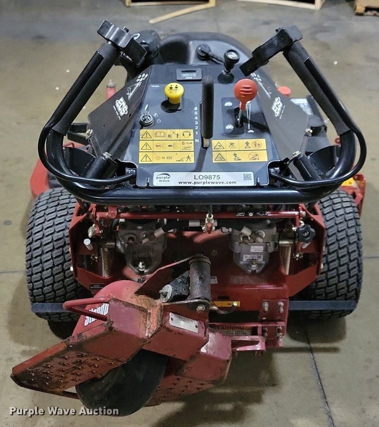 image for item LO9875 2018 Exmark Turf Tracer  ZTR lawn mower