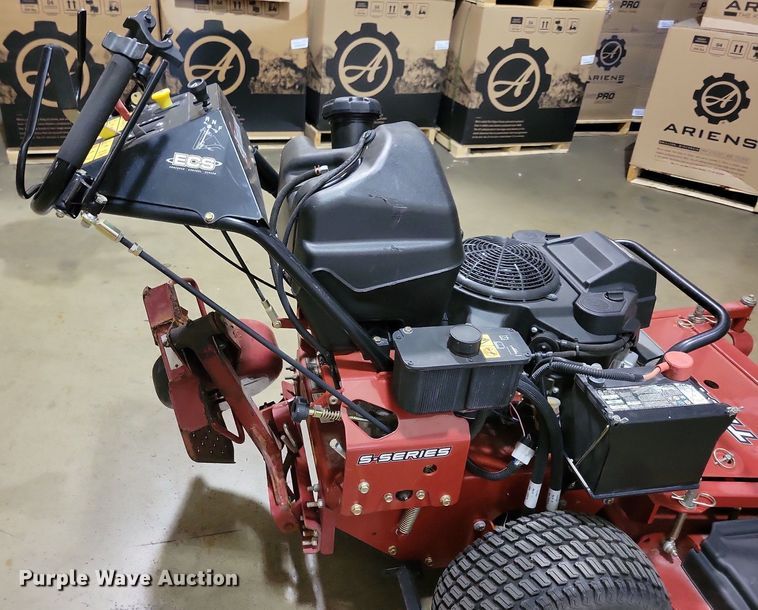 image for item LO9875 2018 Exmark Turf Tracer  ZTR lawn mower