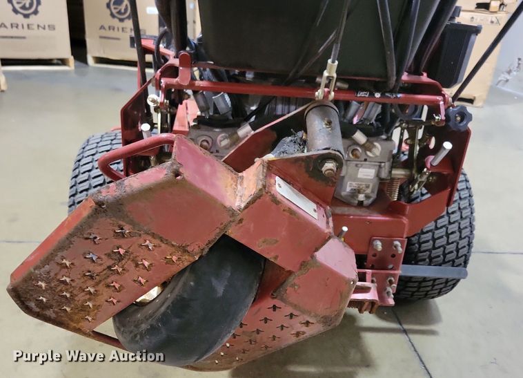 image for item LO9875 2018 Exmark Turf Tracer  ZTR lawn mower