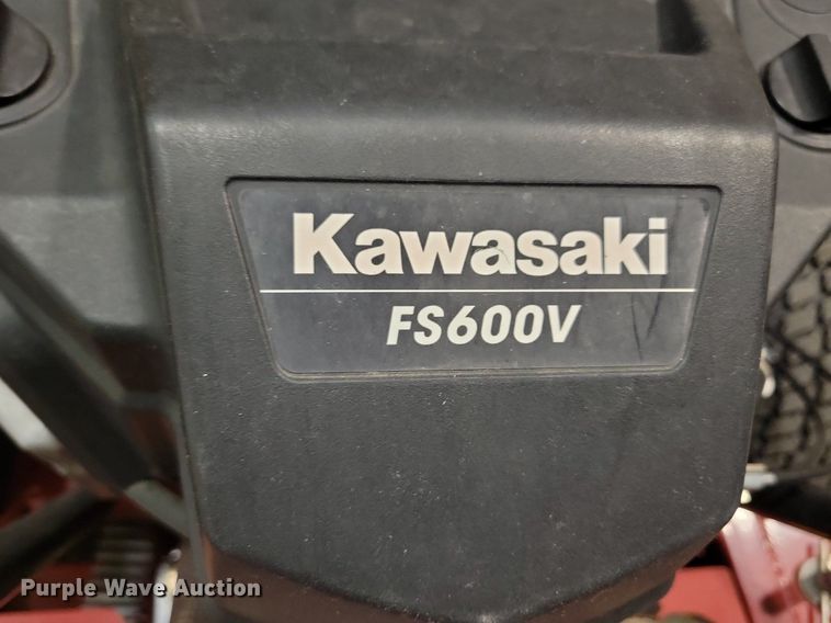 image for item LO9875 2018 Exmark Turf Tracer  ZTR lawn mower