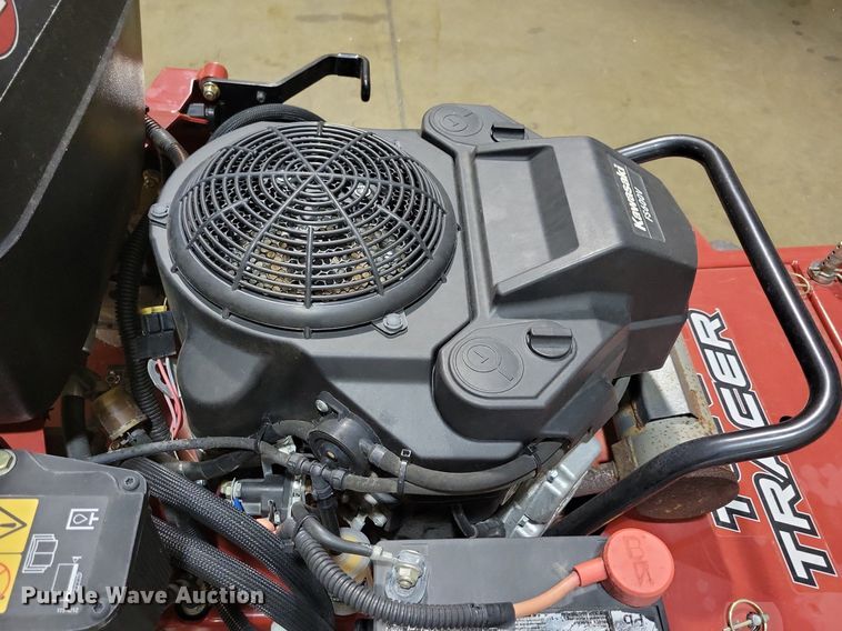 image for item LO9875 2018 Exmark Turf Tracer  ZTR lawn mower