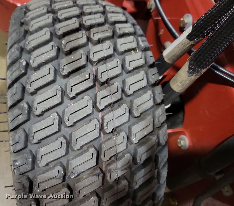 image for item LO9875 2018 Exmark Turf Tracer  ZTR lawn mower