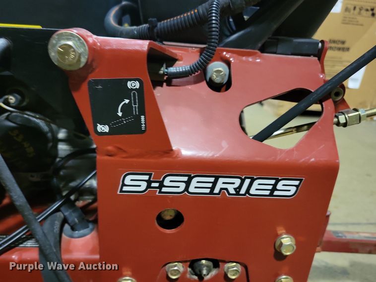 image for item LO9875 2018 Exmark Turf Tracer  ZTR lawn mower