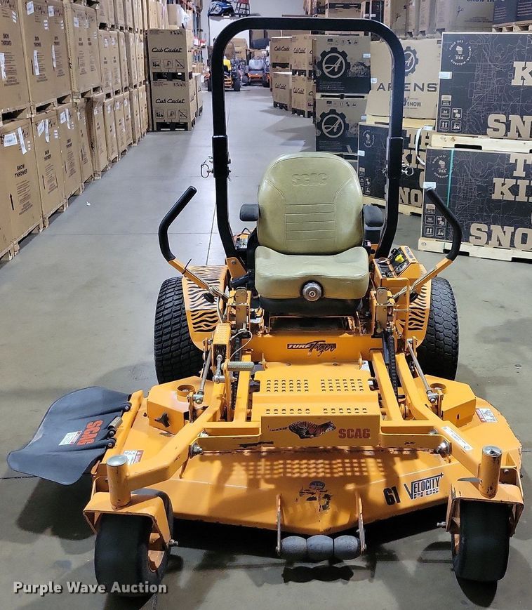 image for item LO9876 2013 Scag Turf Tiger  ZTR lawn mower