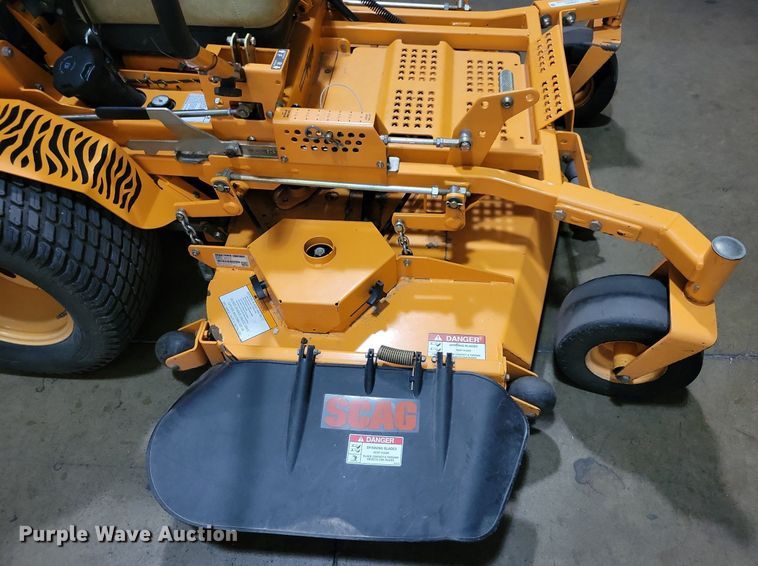 image for item LO9876 2013 Scag Turf Tiger  ZTR lawn mower