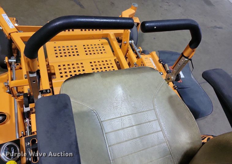 image for item LO9876 2013 Scag Turf Tiger  ZTR lawn mower