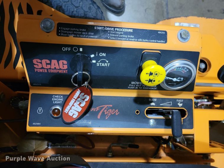 image for item LO9876 2013 Scag Turf Tiger  ZTR lawn mower