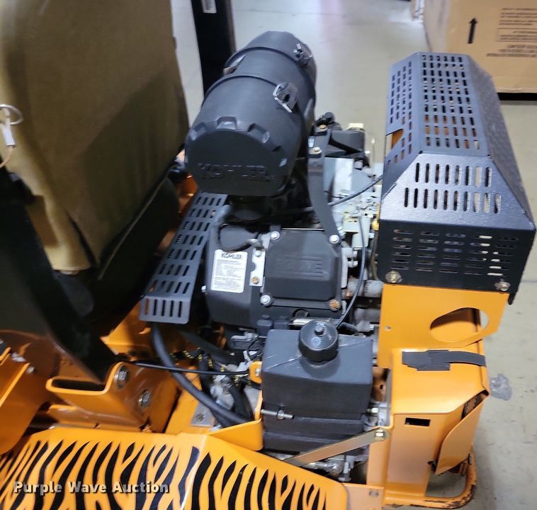 image for item LO9876 2013 Scag Turf Tiger  ZTR lawn mower