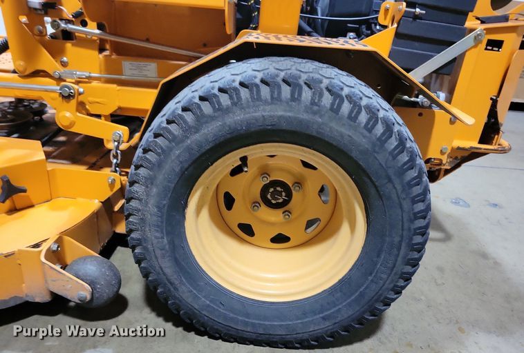 image for item LO9876 2013 Scag Turf Tiger  ZTR lawn mower