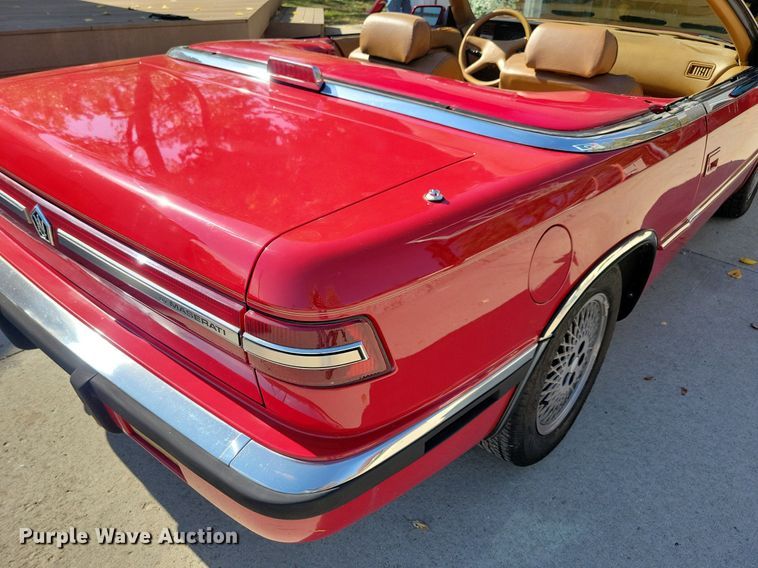 image for item LO9900 1989 Chrysler Maserati  convertible