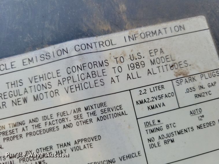 image for item LO9900 1989 Chrysler Maserati  convertible