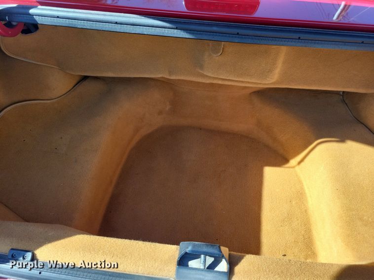 image for item LO9900 1989 Chrysler Maserati  convertible