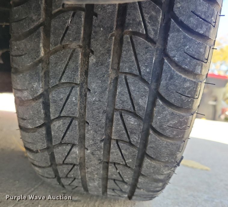 image for item LO9900 1989 Chrysler Maserati  convertible