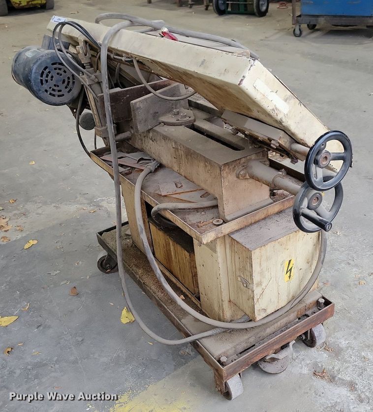 image for item LO9914 1989 Startrite C200W  band saw