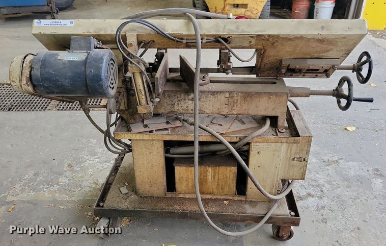 image for item LO9914 1989 Startrite C200W  band saw