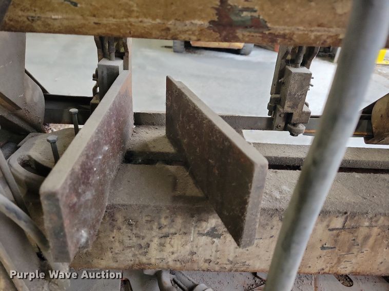 image for item LO9914 1989 Startrite C200W  band saw