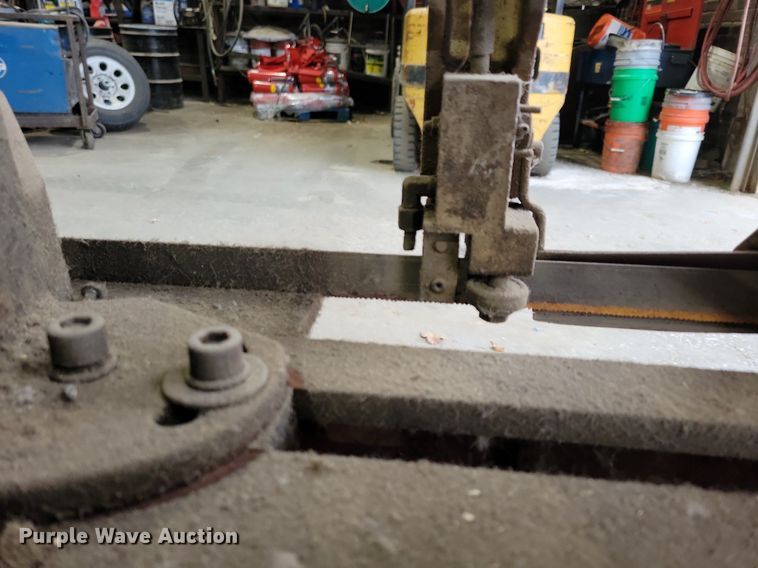 image for item LO9914 1989 Startrite C200W  band saw