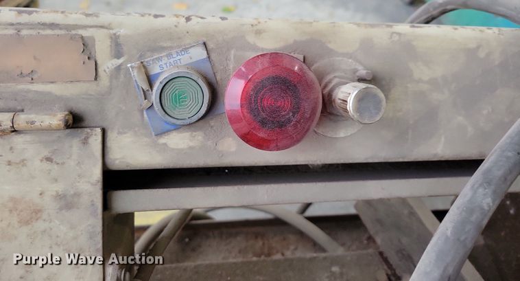 image for item LO9914 1989 Startrite C200W  band saw