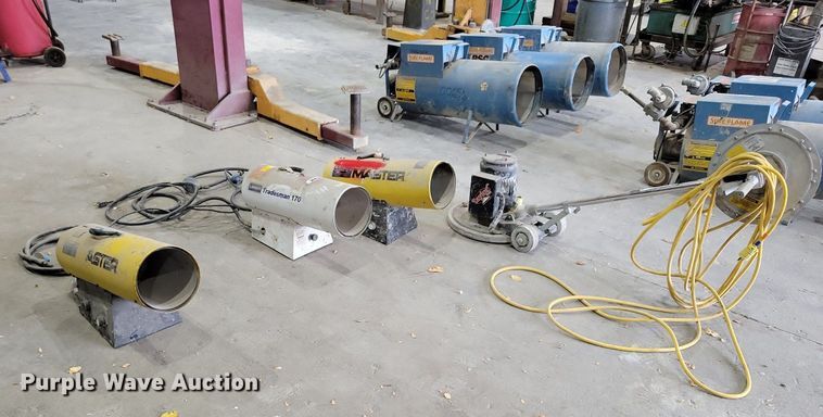 image for item LO9915 Tools