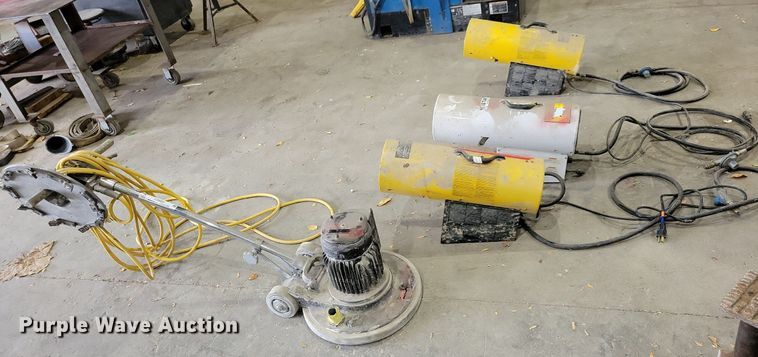 image for item LO9915 Tools