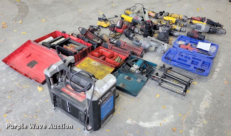 image for item LO9915 Tools