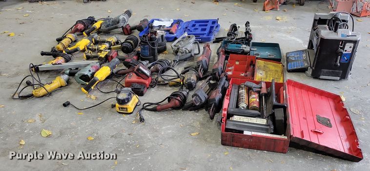 image for item LO9915 Tools