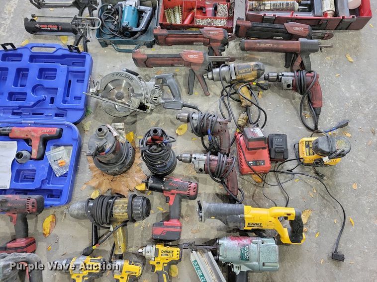 image for item LO9915 Tools