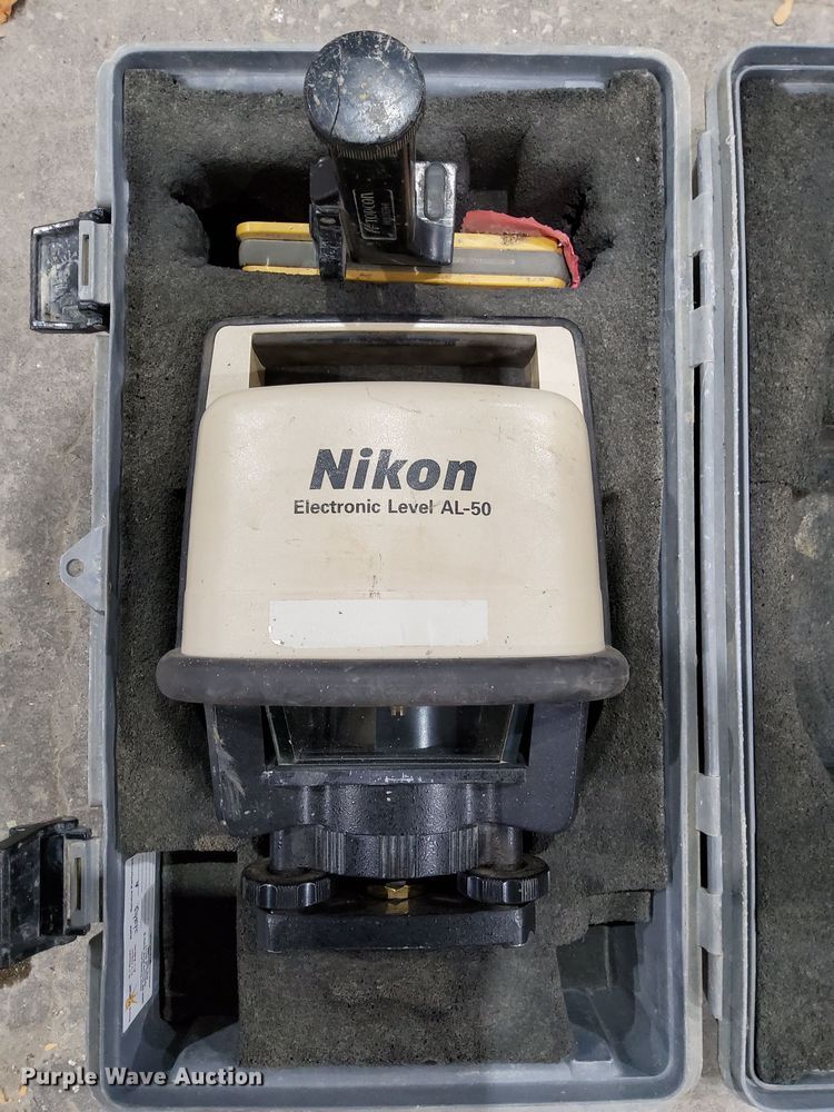 image for item LO9915 Tools