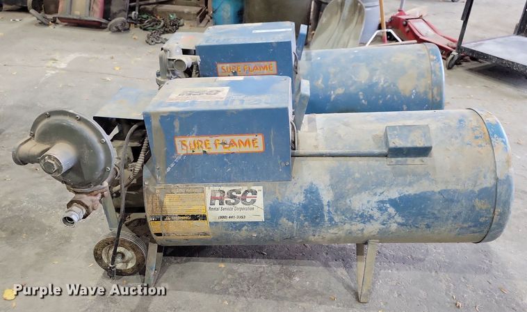 image for item LO9917 (2) Sure Flame S405 shop heaters