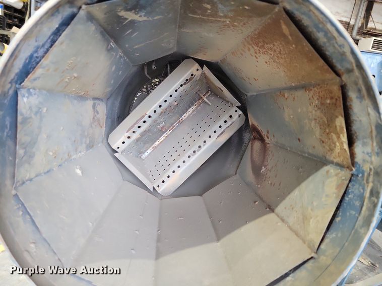 image for item LO9917 (2) Sure Flame S405 shop heaters