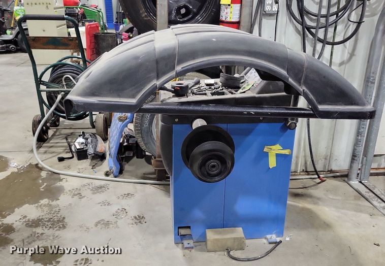 image for item LO9930 2016 Atlas WB-11  tire machine