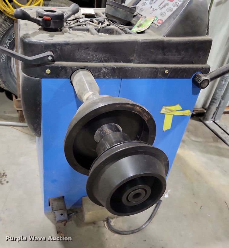 image for item LO9930 2016 Atlas WB-11  tire machine