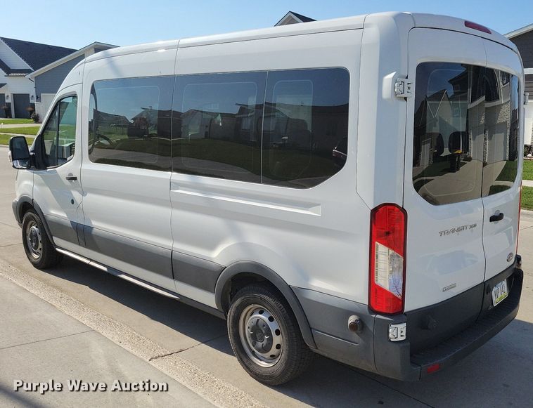 image for item LO9957 2017 Ford Transit 350  van