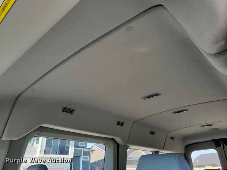 image for item LO9957 2017 Ford Transit 350  van