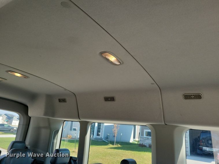 image for item LO9957 2017 Ford Transit 350  van