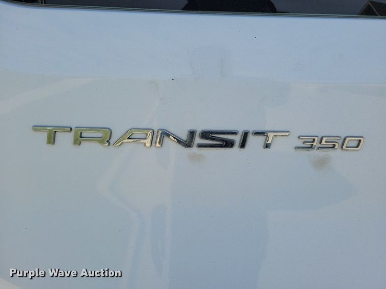 image for item LO9957 2017 Ford Transit 350  van