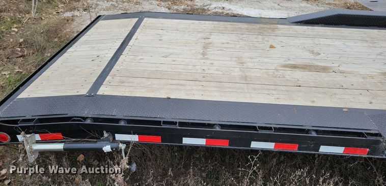 image for item LO9959 2022 Load Trail  equipment trailer