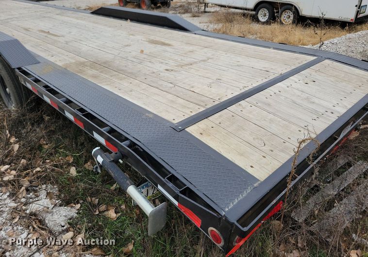 image for item LO9959 2022 Load Trail  equipment trailer