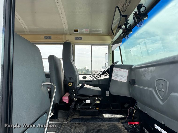 image for item LV9054 2006 International CE200  school bus