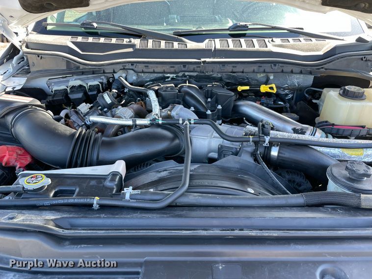 image for item LV9106 2017 Ford F550 Super Duty Crew Cab utility / service truck