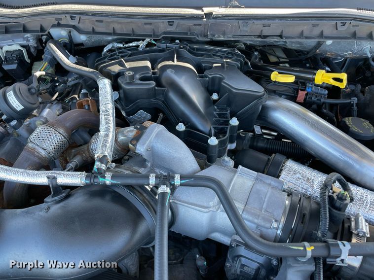 image for item LV9106 2017 Ford F550 Super Duty Crew Cab utility / service truck