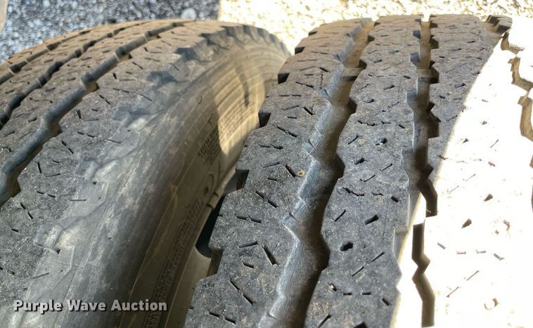 image for item LV9106 2017 Ford F550 Super Duty Crew Cab utility / service truck